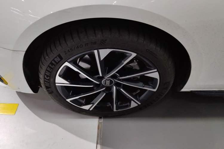 Used Audi A4L 2023 40 TFSI Luxury Dynamic Model