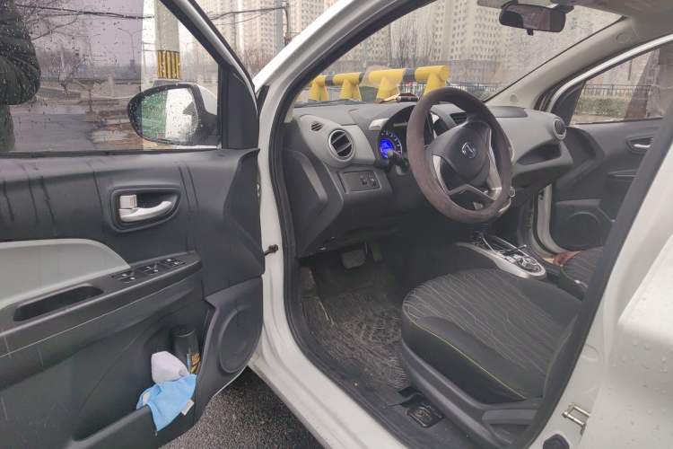 Used Oshan Benni E-Star 2021 National Edition Xin Yue Version (Fast-Charging Edition) Lithium Iron Phosphate (31.95 kWh)