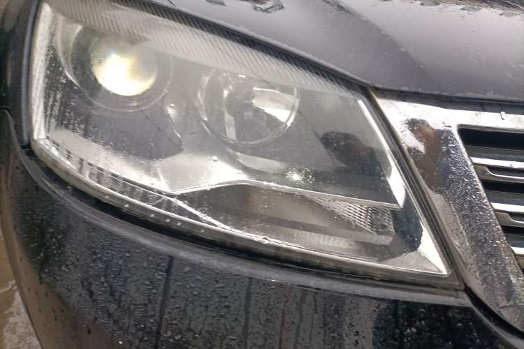 Used Volkswagen Passat 2009 2.0L MFI Automatic Luxury Edition