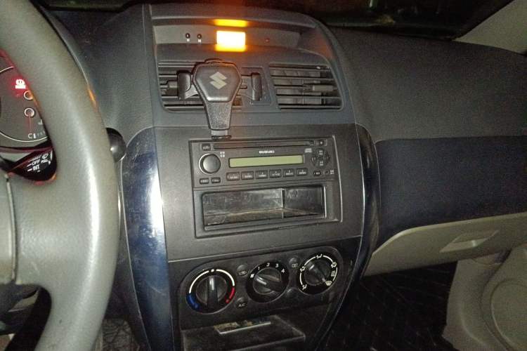 Used Suzuki SX4 2011 Hatchback 1.6L Automatic Comfort Model