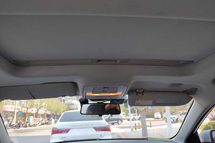 Used Roewe i5 2019 1.5L Manual 4G Connectable Langhao Edition
