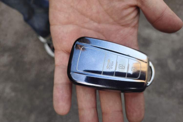 Used Toyota Camry 2019 Revised Version Dual-Engine 2.5 HG Luxury Edition