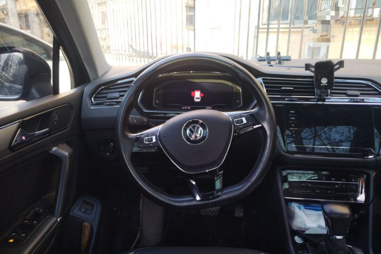 Used Volkswagen Tiguan L New Energy 2020 430 PHEV Plug-in Hybrid Flagship Edition Steering Wheel