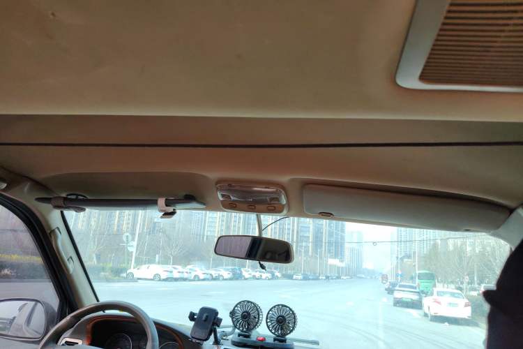 Used Foton MP-X E 2014 2.4L Wealth Express Comfort Edition 4G69