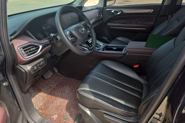 Used GAC Trumpchi M6 2021 PRO 270T Automatic Luxury Edition Left Front Seat