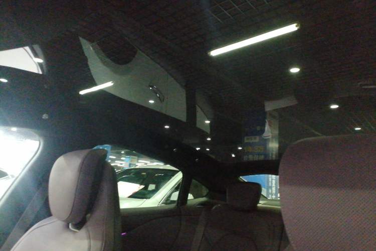 Used Xiaomi Auto SU7 2024 Rear-Drive Long-Range Intelligent Driving Version