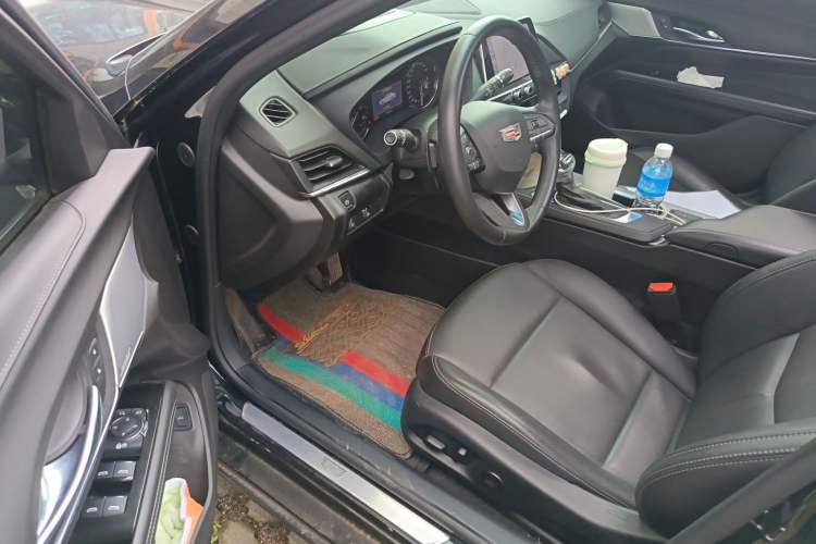 Used Cadillac CT4 2021 28T Luxury Model Driver Seat