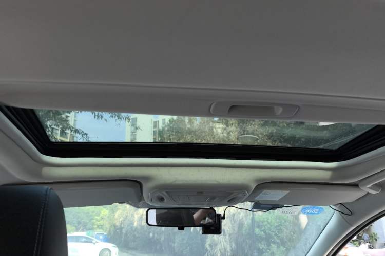 Used Ford Focus 2012 Sedan 1.6L Automatic Fashion Edition