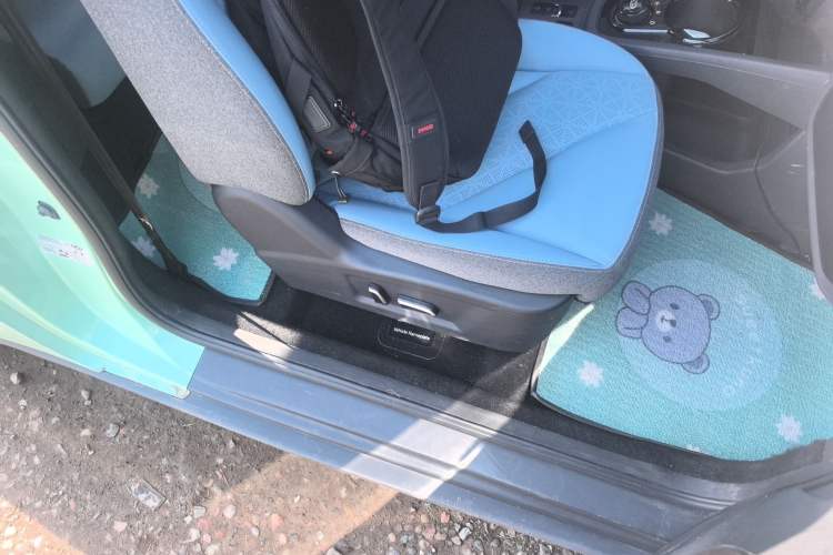 Used Chery Little Ant 2022 Restyled Version Sweet Pink Edition Half-Sugar Version 28.8 kWh 30 kW 301 km