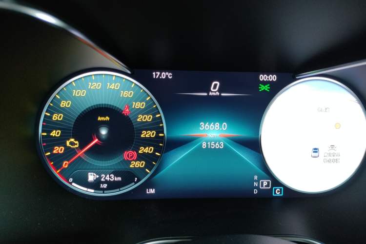 Used Mercedes-Benz GLC 2022 Facelifted GLC 260 L 4MATIC Dynamic Edition Instrument Cluster