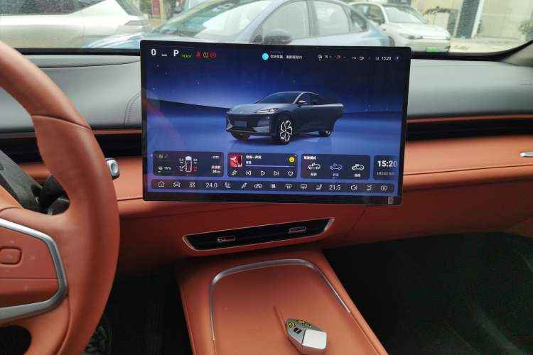 Used Deepal S07 2024 215Max Qiankun Intelligent Driving ADS SE Range-Extended Version
