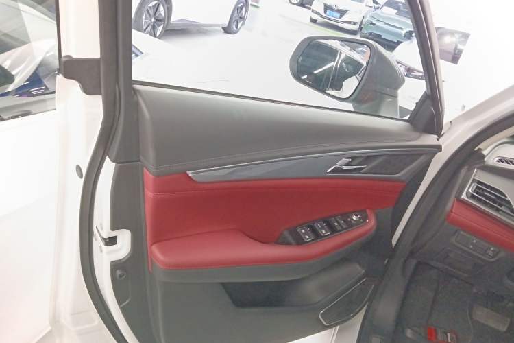 Used Changan CS85 COUPE 2023 2.0T Automatic Luxury Version