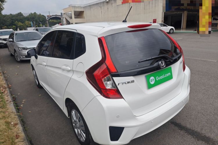 Used Honda Fit 2016 1.5L LXS CVT Comfort Sunroof Version
