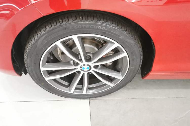 Used BMW 2 Series (Import) 2018 220i Convertible Coupe Sports Design Package