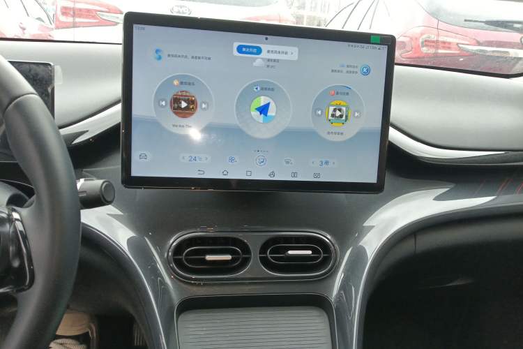 Used BYD e2 2023 Luxury Model Audio And AC Panel