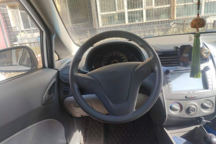 Used Chevrolet Sail 2013 Sedan 1.2L Manual Fashion Edition