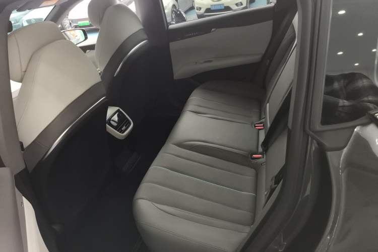 Used Deepal L07 2025 300Ultra with DeepBlue Intelligent Driving AD PRO Extended-Range Version
