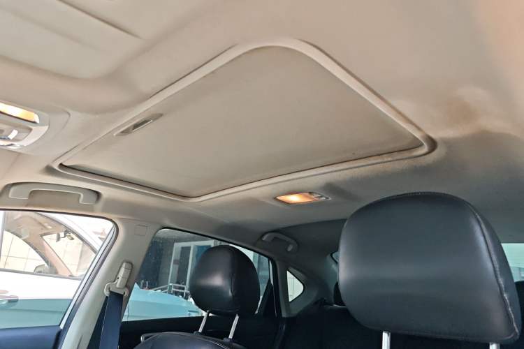 Used Nissan Sylphy 2019 Classic 1.6XL CVT Luxury Edition Headliner