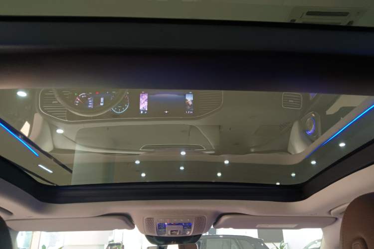 Used Mercedes-Benz GLE 2024 Refreshed GLE 350 4MATIC Stylish Edition
