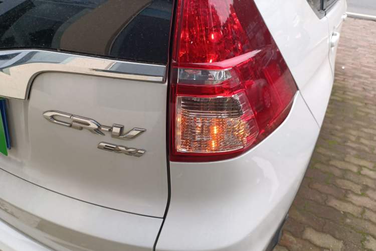 Used Honda CR-V 2015 2.0L two-wheel drive Fashion Edition Right Rear Taillight