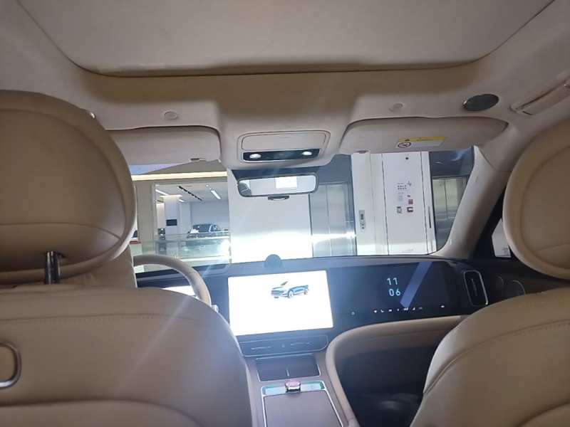 Used Hima AITO M9 2025 Extended-Range Ultra Version 52 kWh 6-Seater — 17