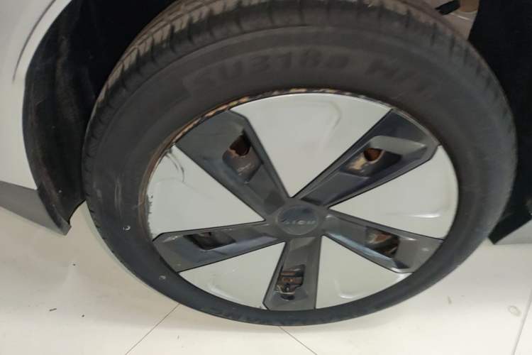 Used AION Y 2023 Younger Right Rear Wheel Hub