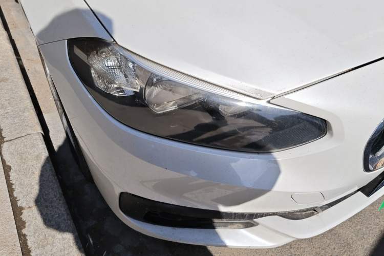 Used BMW 1 Series 2018 118i Fashion Model Right Front Headlight