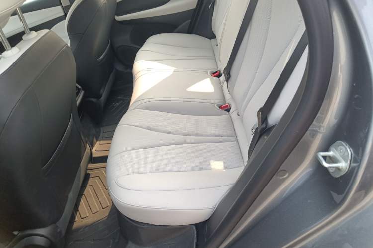 Used BYD Seal 05 DM-i 2025 DM-i Smart Drive 55KM Luxury Model Left Rear Seat