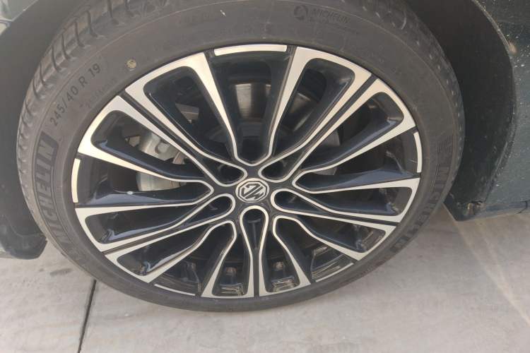 Used MG 7 2023 1.5T DCT Elegant & Graceful Edition