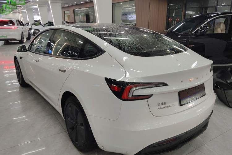 Used Tesla Model 3 2025 Rear-Wheel-Drive Version Rear Left 45 Deg