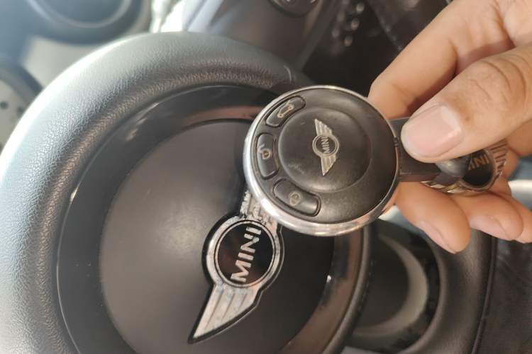 Used MINI 2012 1.6L COOPER Baker Street Vehicle Key