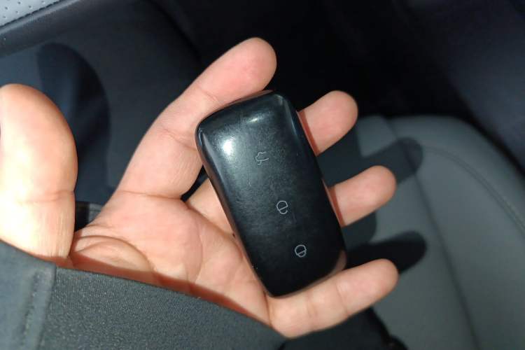 Used Geely Galaxy E8 2024 665 km Range Rear-Drive Starship Long-Range Version
