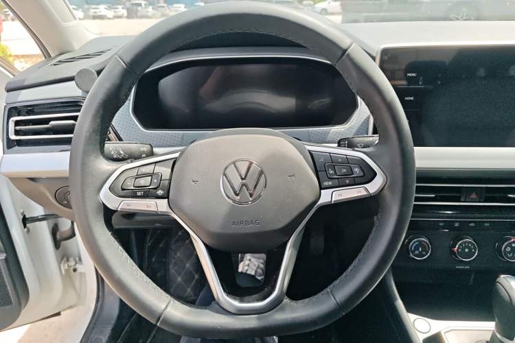 Used Volkswagen Lavida 2023 300TSI DSG Full-Comfort Edition
