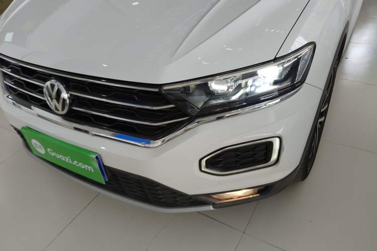 Used Volkswagen T-ROC 2019 280TSI DSG Two-Wheel Drive Comfort Version China VI Standard
