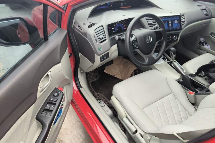 Used Honda Civic 2012 1.8L automatic comfort version Driver Seat
