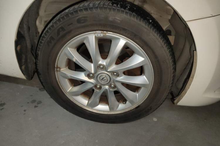 Used Changan Alsvin V7 2015 1.6L Automatic Enjoyment Model China IV Standard
