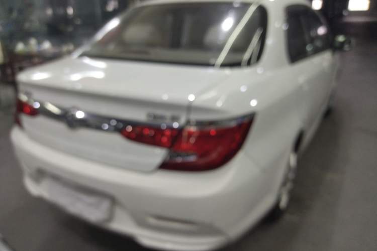 Used Everus S1 2014 1.3L Automatic Comfort Edition