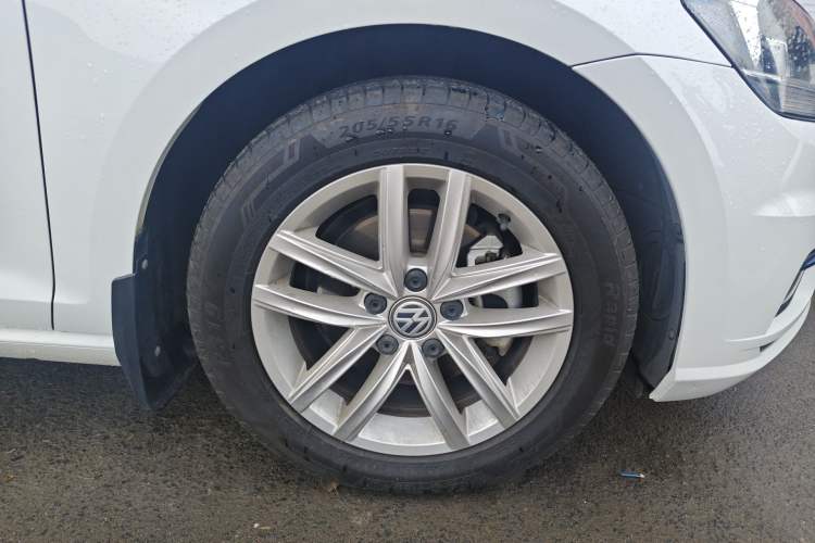 Used Volkswagen Golf 2019 280TSI DSG Comfort Version China VI Standard
