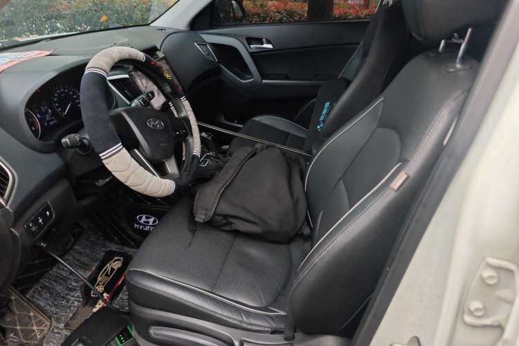 Used Hyundai ix25 2015 1.6L Automatic Two-Wheel Drive Smart GLS Trim