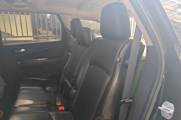 Used Dodge Journey 2015 2.0TD Four-Wheel Drive Luxury Edition