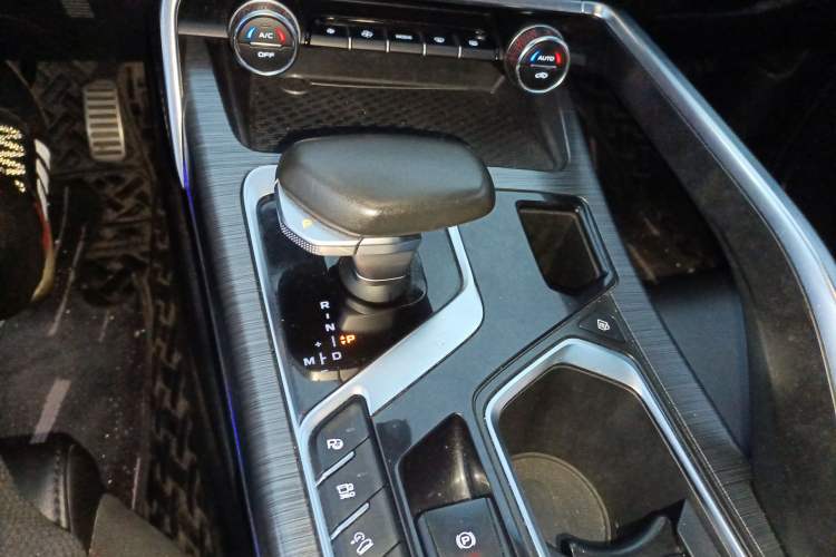 Used Geely Auto Monjaro 2019 350T Yuxingzhe Gear Lever