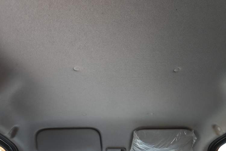 Used Wuling Zhiguang New Energy 2025 Comfort Model Headliner