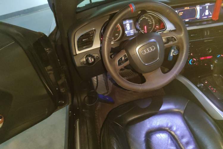 Used Audi A5 2010 2.0TFSI Cabriolet