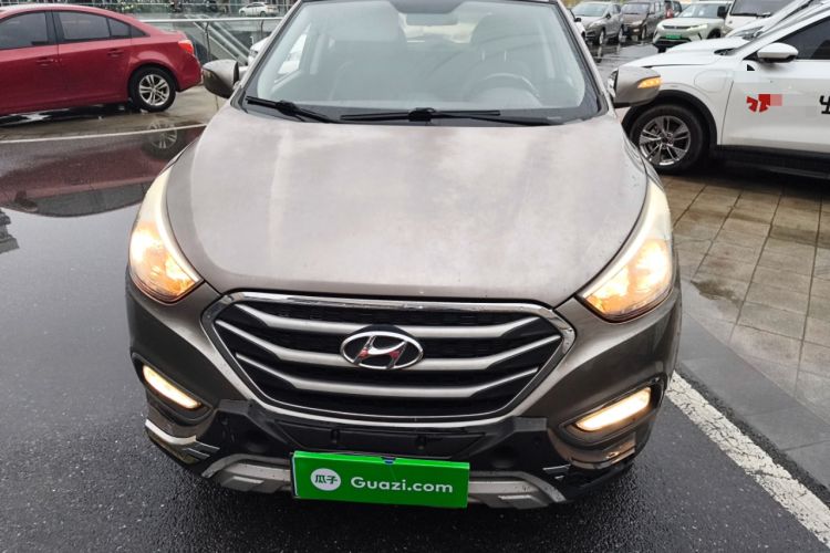 Used Hyundai ix35 2013 2.0L Automatic Two-Wheel Drive Smart GLS China IV Standard