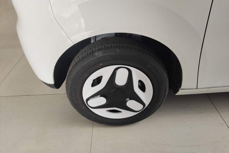 Used Geely Galaxy Panda 2025 210 km – Yuanqi Bear