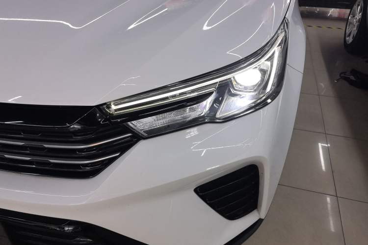 Used Roewe RX3 2021 PRO 1.6L CVT Flagship Model
