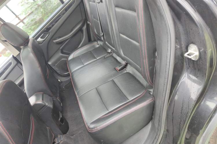 Used Zotye Domy X5 2015 1.5T Manual Supreme Model China IV Standard