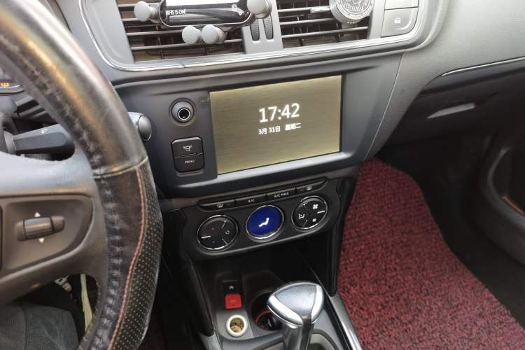 Used Citroen C3-XR 2015 1.6THP Automatic Flagship Model
