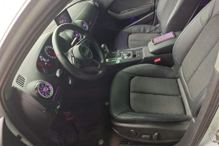 Used Audi A3 2020 Sportback 35 TFSI Fashion Edition China VI Emission Standard