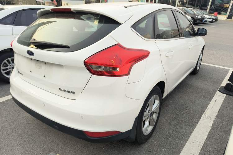 Used Ford Focus 2018 Hatchback Classic 1.6L Automatic Comfort Plus SmartDrive Edition